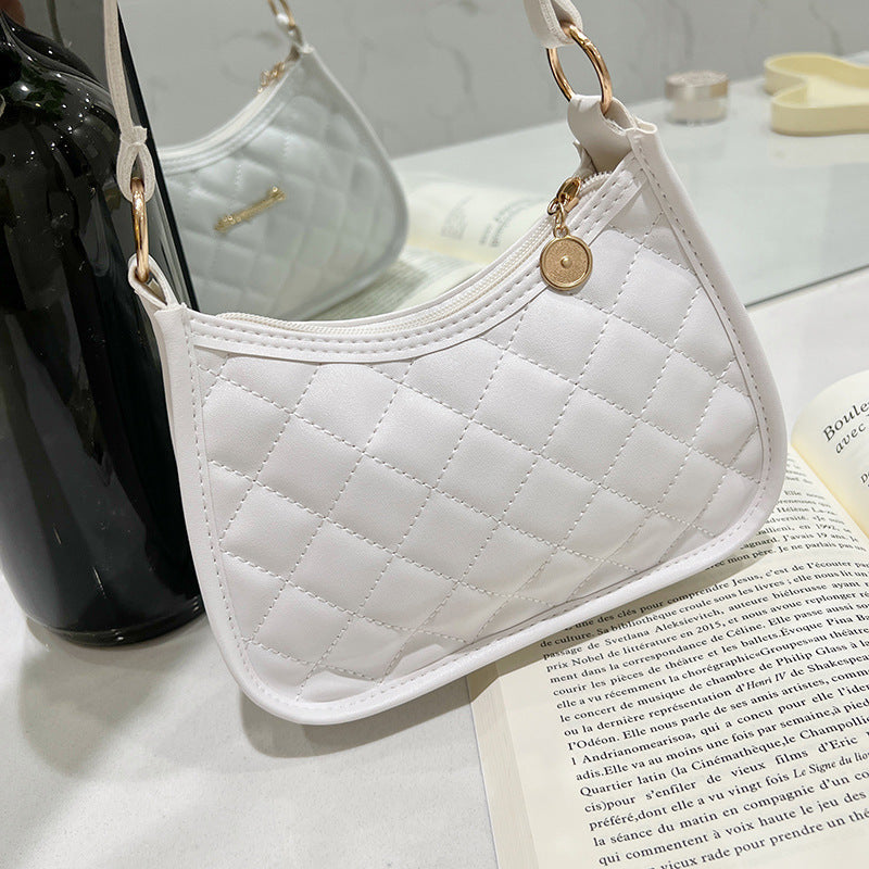 New Women's Crescent-Shaped Shoulder Bag Fashion Rhombus Pu Belt Mobile Phone Bag Everyday Joker Trend Underarm Bag