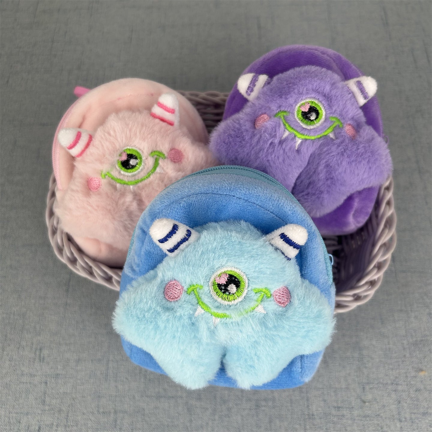 Women's Wallet Super Cute Plush Single-Eye Monster Coin Purse, Embroidered Expression Cute, Can Be Used as Ornaments for Daily Matching
