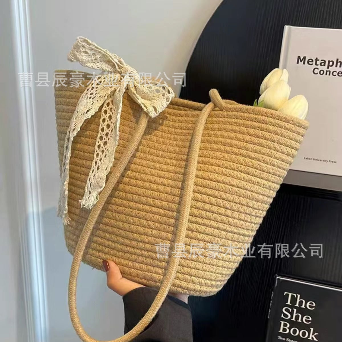 Women's Shoulder Bag Handmade Cotton String Woven Tote Bag Flower Decoration Large Capacity Commuter Travel Beach Handbag