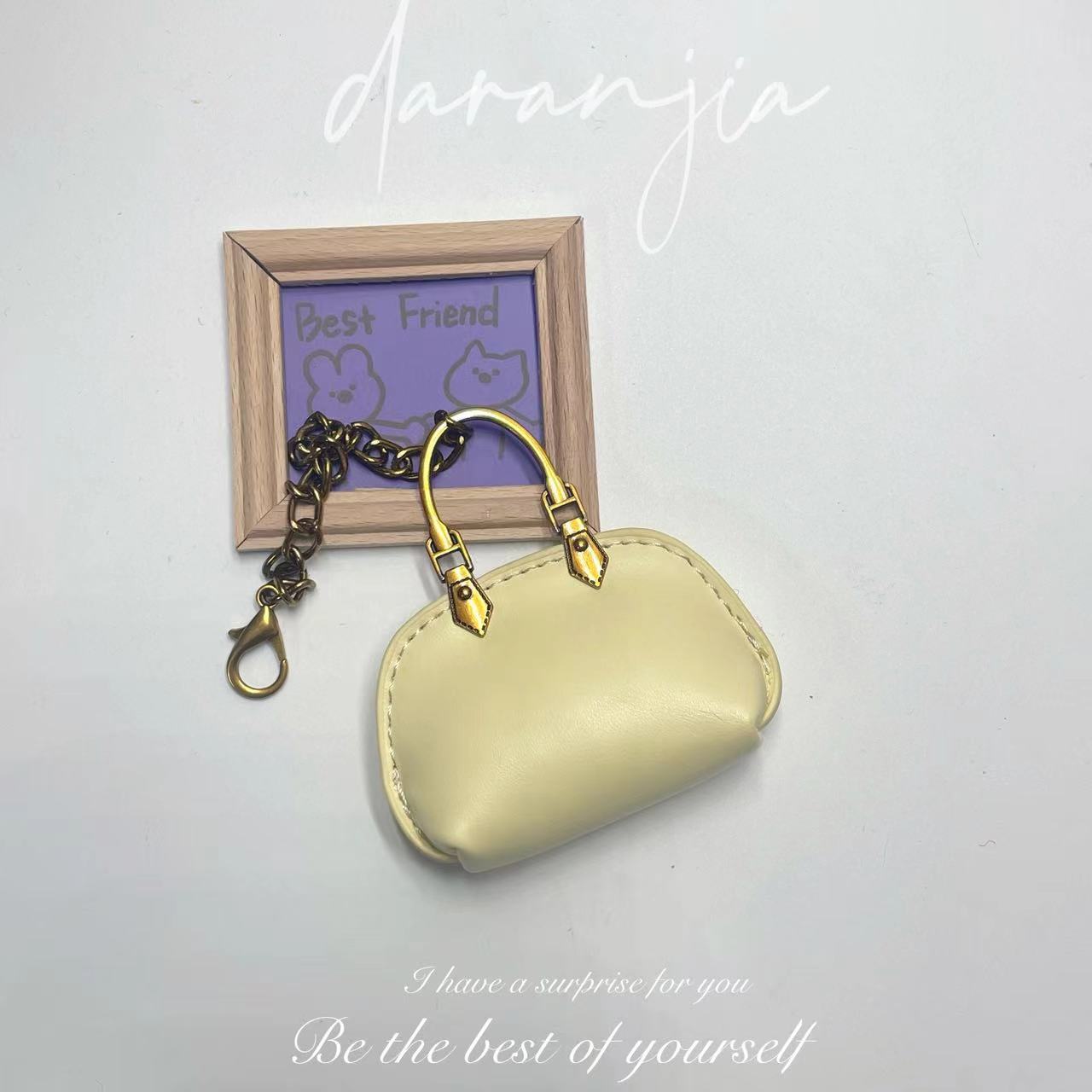 New Mini Small Bag Exquisite Handbag Pendant High-Grade Chain Little Shell Bag Keychain Exquisite Small Bag Ornaments