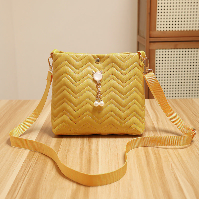 Chic Chevron Quilted Crossbody Bag with Cat Pearl Charm and Magnetic Closure for Daily Fashion