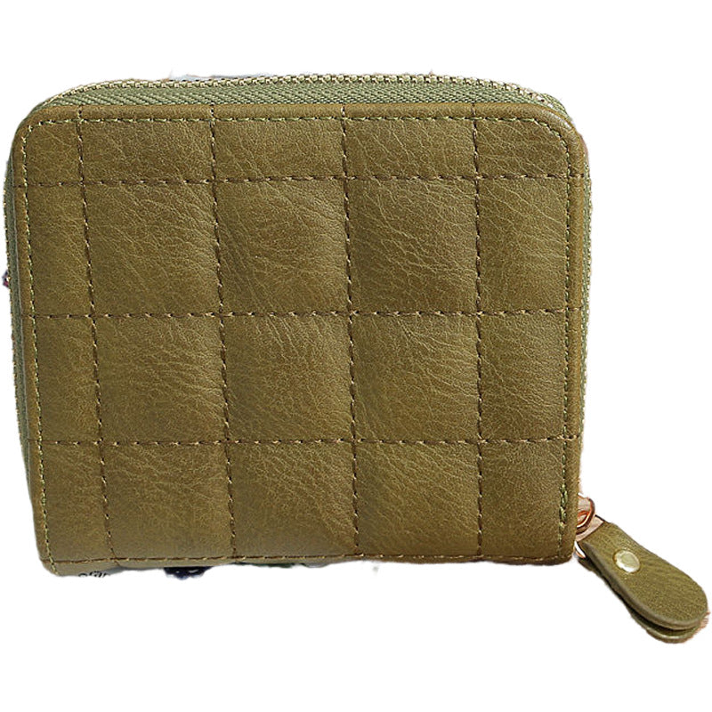 Cute Quilted Zipper Wallet for Women, Compact and Stylish Everyday Purse with Fashionable Design