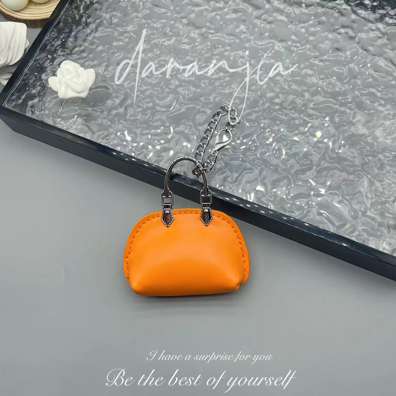 New Mini Small Bag Exquisite Handbag Pendant High-Grade Chain Little Shell Bag Keychain Exquisite Small Bag Ornaments