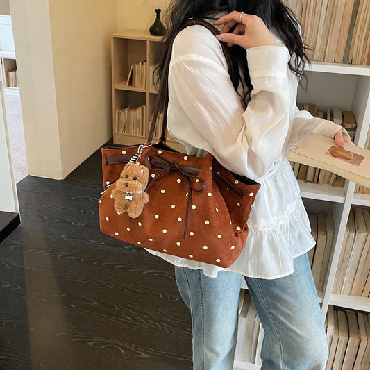 Vintage Polka Dot Tote Bag with Cute Bear Charm, Fashionable Drawstring Shoulder Bag for Daily Commute and Casual Outings