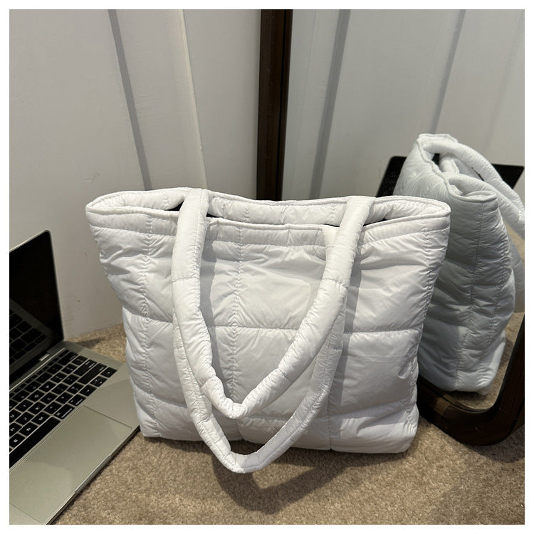 Fashionable Rhombus New Large Capacity Korean Style Solid Color down Cotton Casual Embroidery Thread Western Style Shoulder Handbag