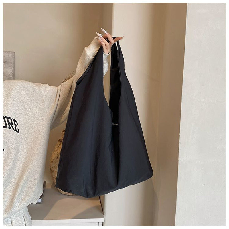 Summer Large Capacity Nylon Tote Bag for Women, Lightweight Quick-Dry Shoulder Bag with Multiple Pockets for Daily Use and Travel