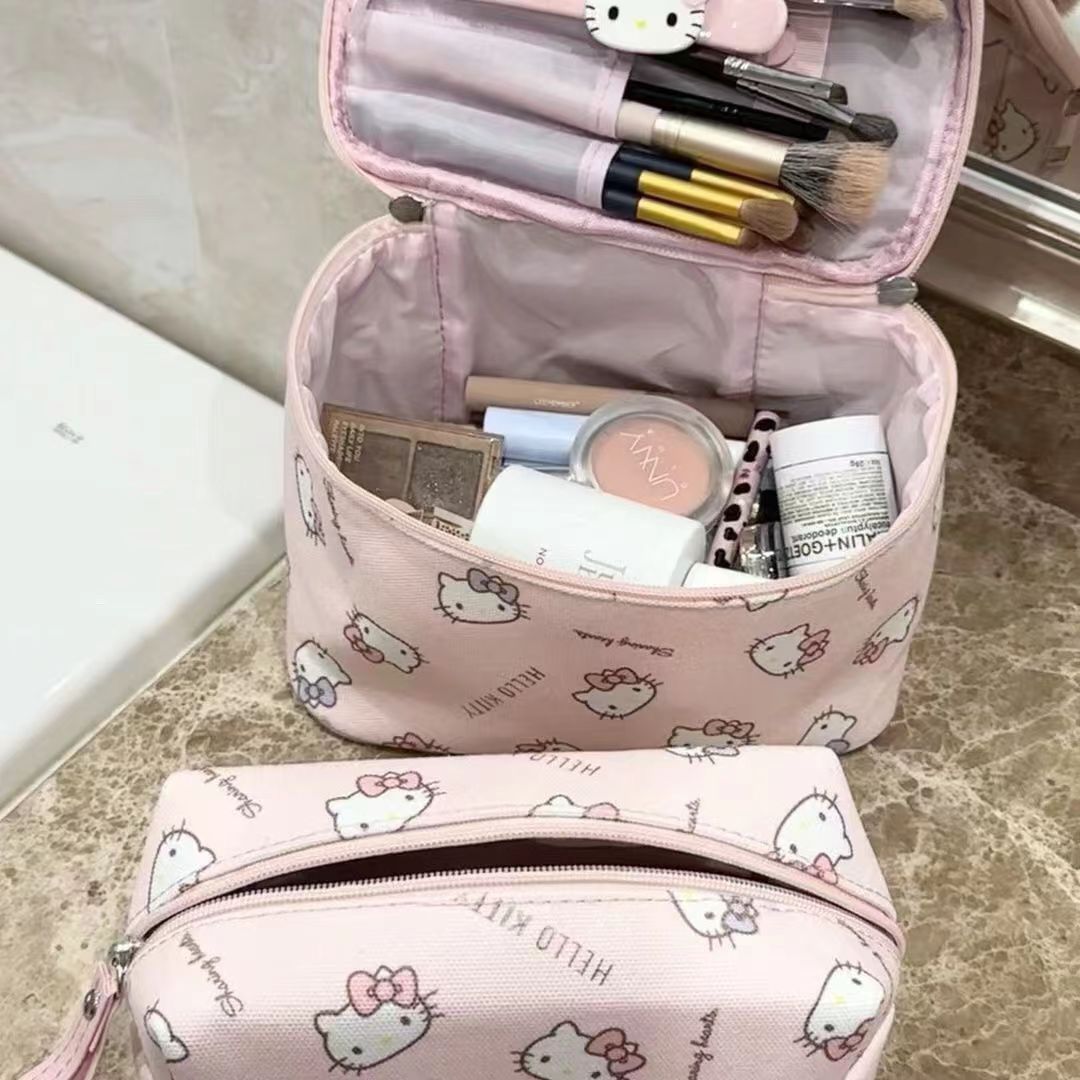 Cute Cartoon Print Large Capacity Travel Cosmetic Bag with Zipper Closure for Daily Use and Outdoor Trips