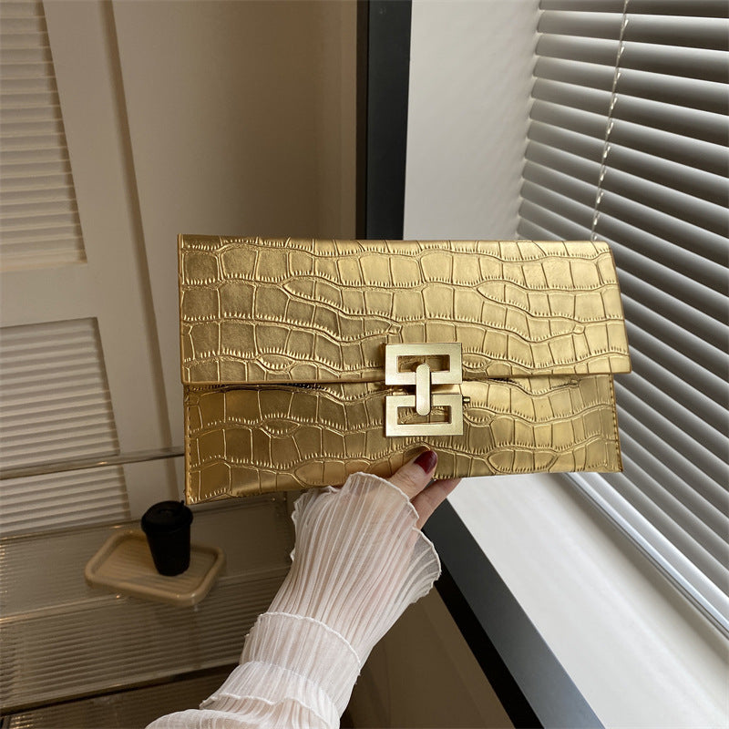 Elegant Crocodile Texture Clutch Bag for Women, Fashionable Envelope Design with Gold Buckle, Perfect for Daily Use and Casual Outings