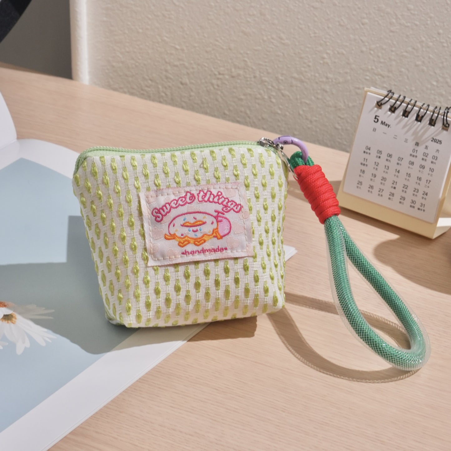 Cute Mini Wallet with Rainbow Patch and Wrist Strap, Lightweight Breathable Canvas Pouch for Daily Essentials