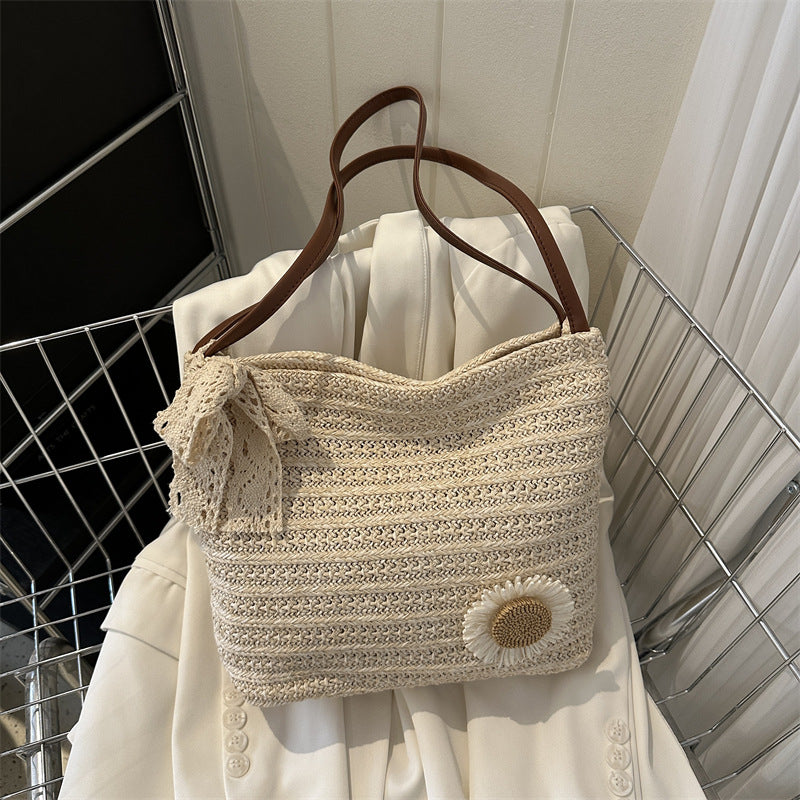 Woven Bag Women's Large Capacity Gentle and Stylish Temperament Straw Silk Scarf Shoulder Summer New Underarm Bag
