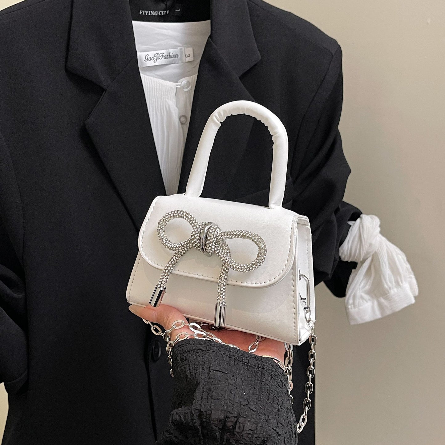New High-Texture Niche Solid Color Bow Small Square Women's Bag Chain One-Shoulder Portable