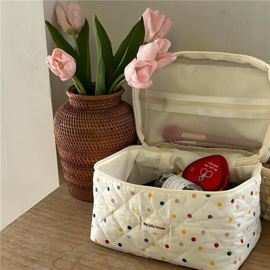 Cute Quilted Cosmetic Bag with Floral Patchwork Design for Daily Makeup and Travel Storage
