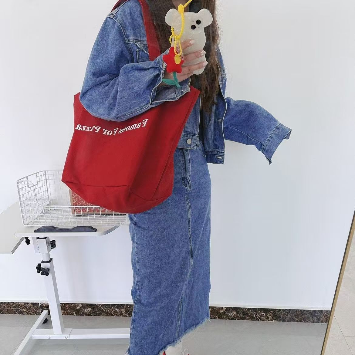 2024 New Casual Letter Print Canvas Tote Bag Large Capacity Shoulder Bag for Students Daily Use