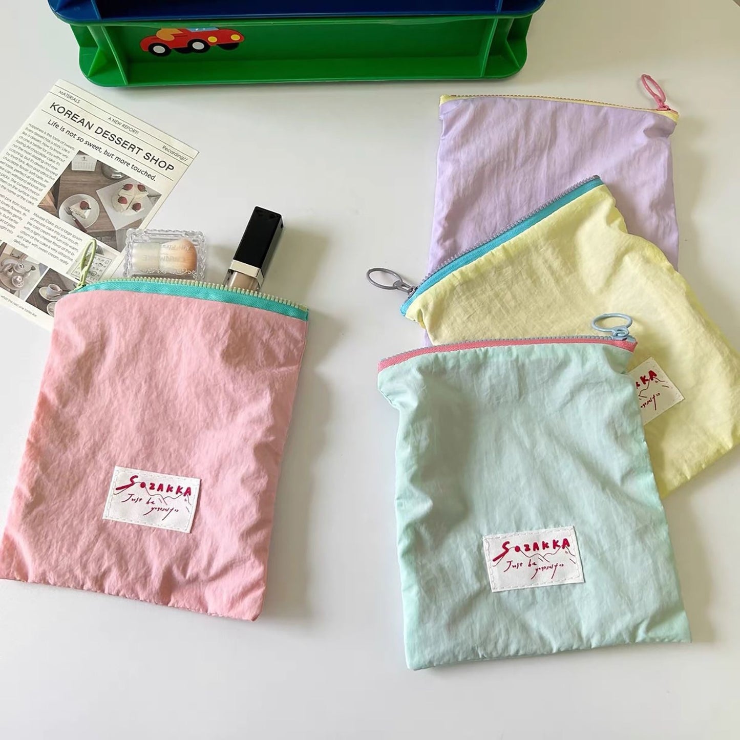 Portable Zipper Cosmetic Bag Simple Design Buggy Bag Thin and Practical Good-looking Cosmetic Storage