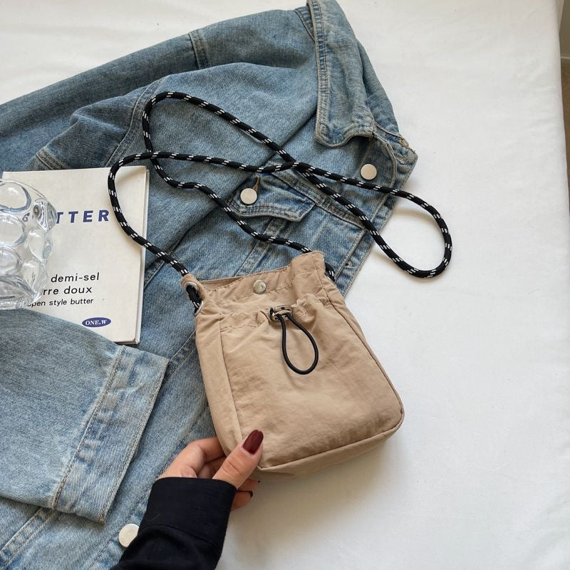 Spring New Women's Bag Nylon Casual Messenger Bag Convenient Travel Mobile Phone Bag Simple All-Match Shoulder Small Square Bag