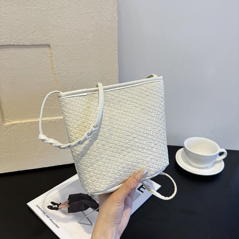 Bucket Bags Women's High-Grade Korean-Style Fashion All-Match Trendy One-Shoulder Bag Handbag Early Spring Messenger Bag