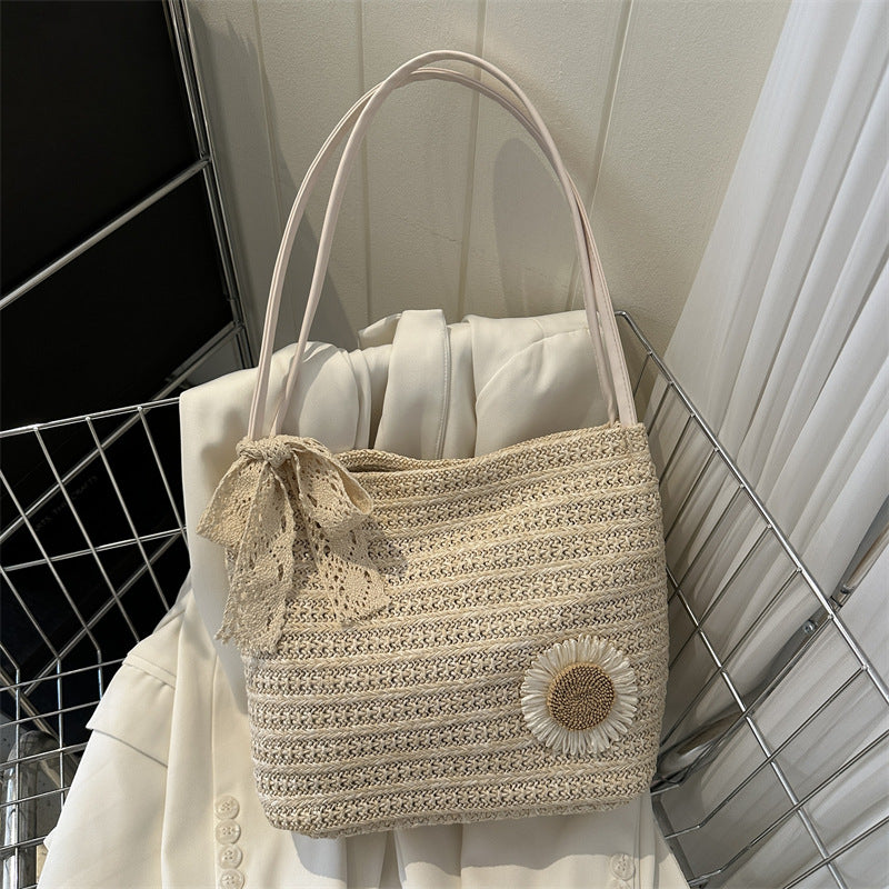 Woven Bag Women's Large Capacity Gentle and Stylish Temperament Straw Silk Scarf Shoulder Summer New Underarm Bag