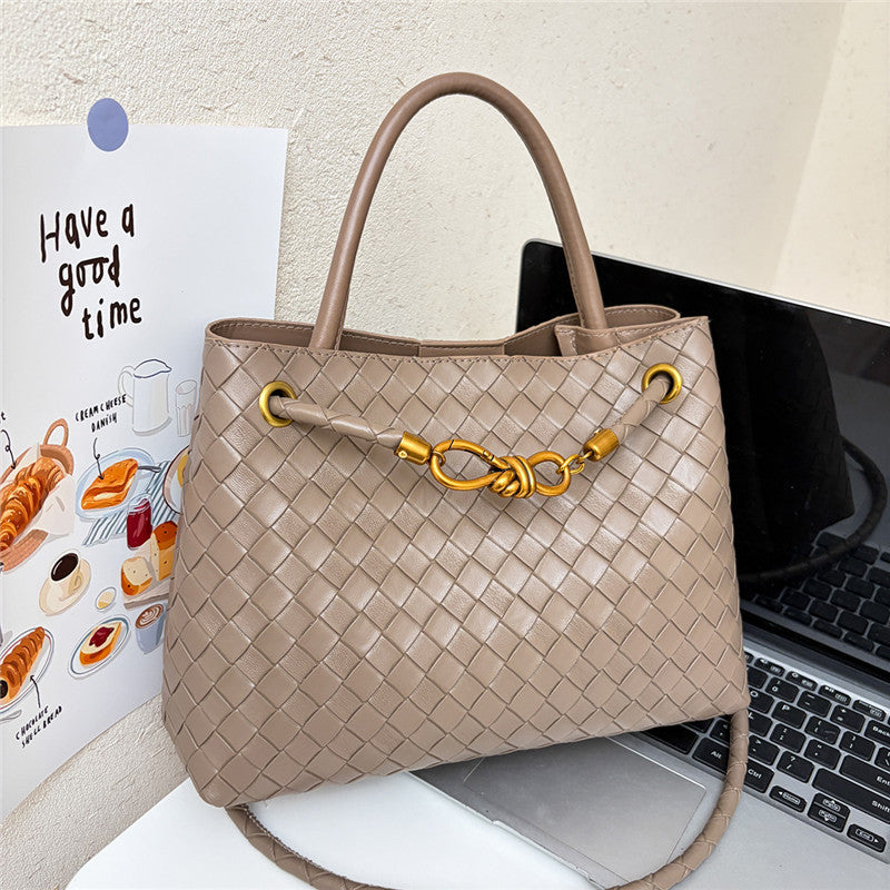 Trendy Woven Tote Bag Spring New Large Capacity Shoulder Handbag Commuter's All-Matching Daily Practical
