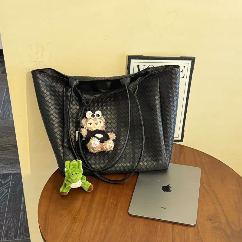 Stylish Weaved Tote Bag for Daily Commute and Casual Outings with Cute Plush Charm