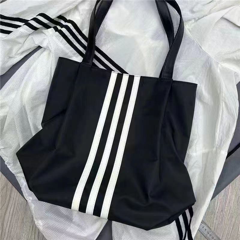New Simple Striped Shoulder Bag Women's Fashion Large Capacity Totes Student Class Messenger Bag