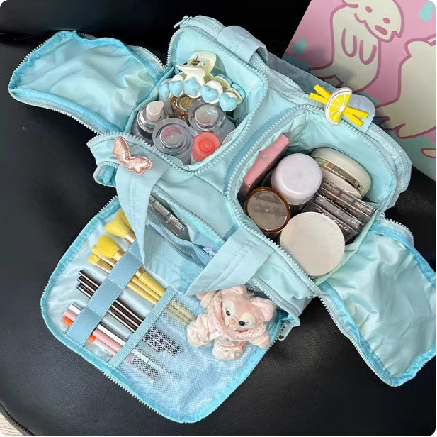 Large Capacity Travel Cosmetic Bag with Multiple Compartments for Makeup and Skincare Storage, Portable and Organized Design