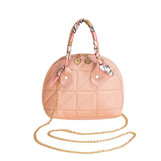 Stylish Quilted Shell Handbag with Chain Strap for Women, Fashionable Shoulder Crossbody Bag with Zipper Closure and Inner Pockets