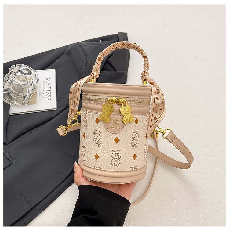 Retro Presbyopic Bucket Bags Women's New High-Grade Fashion Messenger Bag Light Luxury Temperament Shoulder Bag