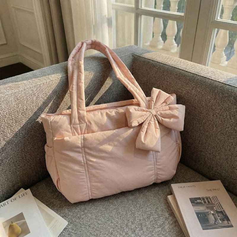 Winter New Bow Tote Bag with Quilted Design and Zipper Closure for Daily Use