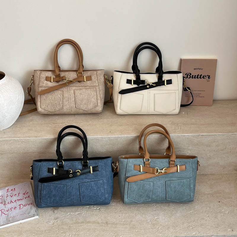 2025 Winter New Korean Style Large Capacity Tote Bag with PU Material and Simple Urban Design, Perfect for Daily Use