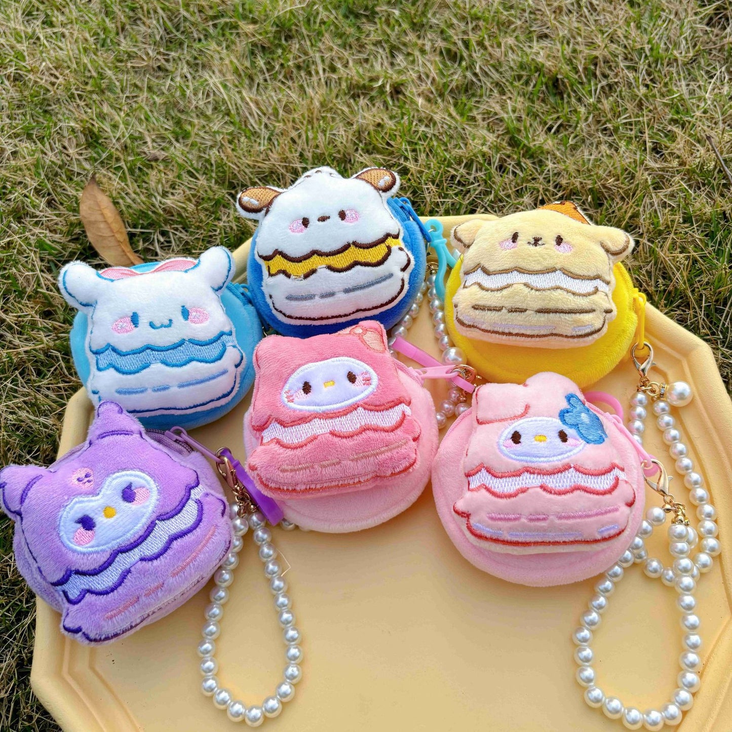 New Cute Cartoon Plush round Coin Purse Colorful round Coin Purse Storage Earphone Bag Small Gift