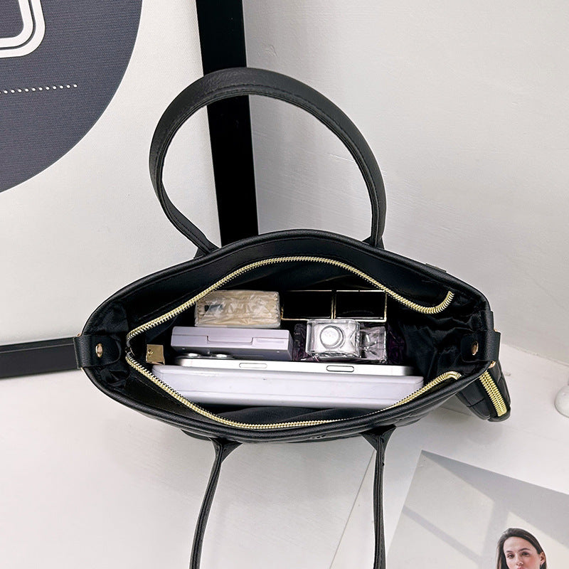 Vegetable Basket Handbag Niche Rhombus Textured Bucket Bag Two-Piece Set Bag Hot Sale Straw Bag Women