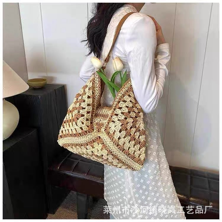 Charming Crochet Straw Tote Bag for Women, Casual Boho Style Shoulder Bag with Open Top and Interior Card Pocket