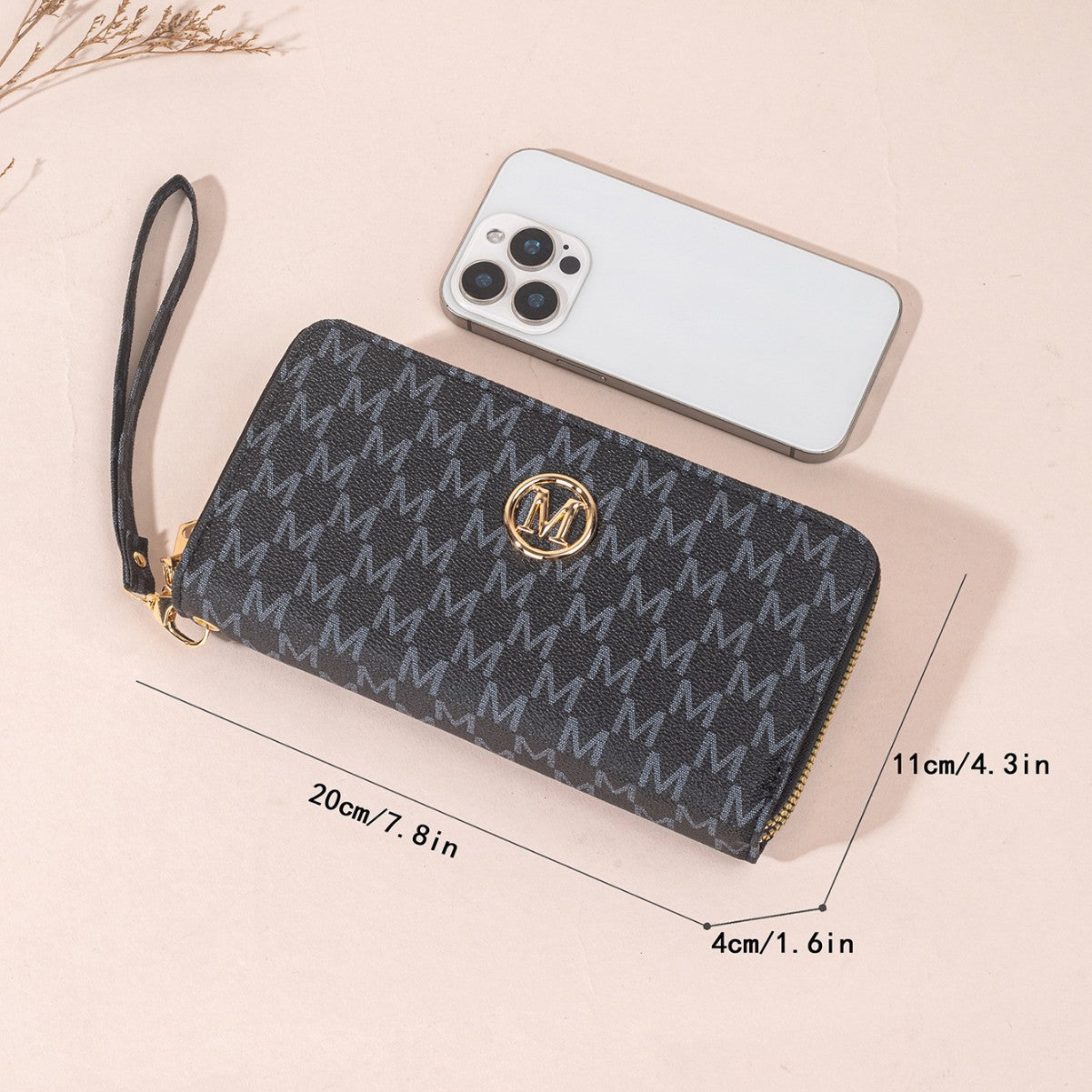 Stylish Women's Wallet with Zipper Closure and Multiple Card Slots for Everyday Use