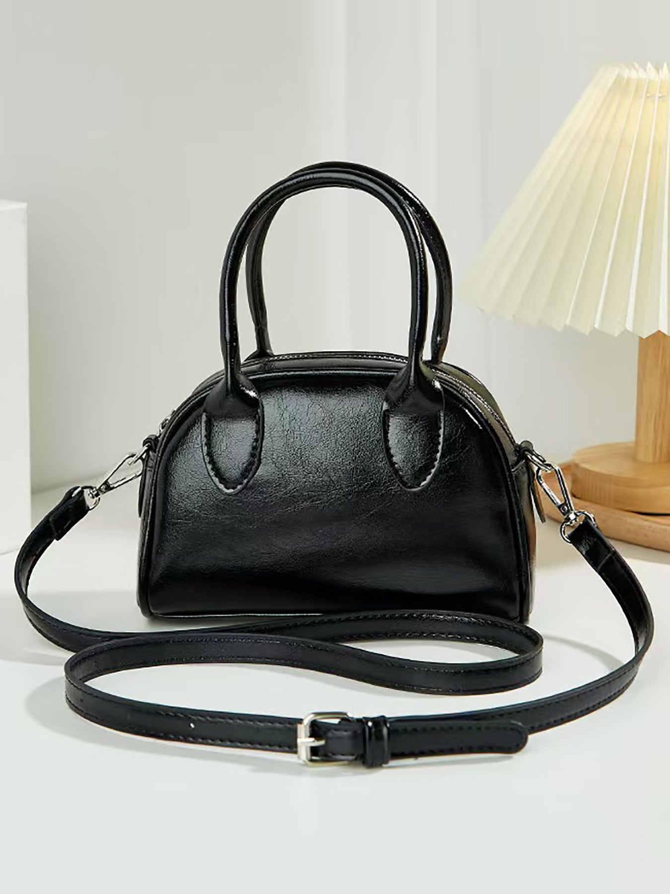 Chic Minimalist Boston Bag Women's Handheld Crossbody Shell Shape PU Leather Fashion Everyday Style