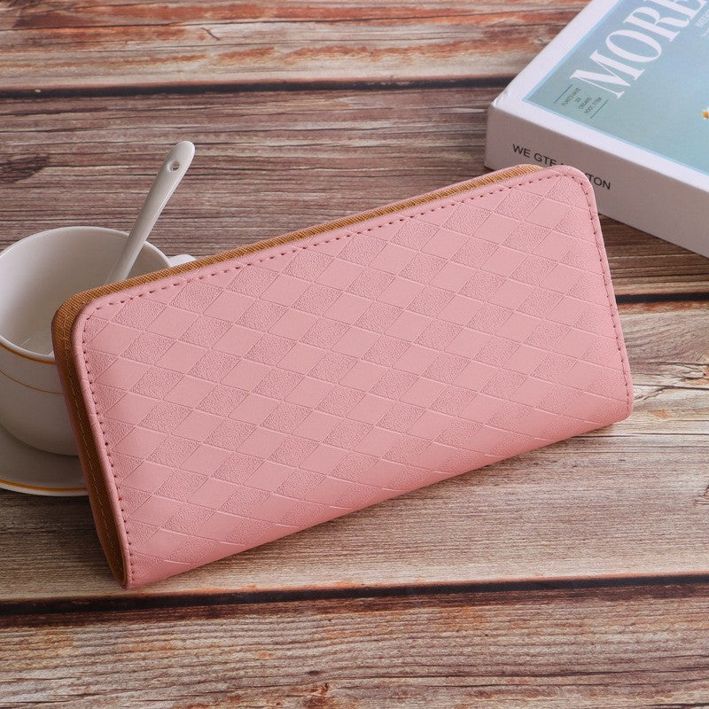 Elegant Diamond Pattern Women's Long Wallet with Multiple Card Slots and Zipper Closure for Daily Use