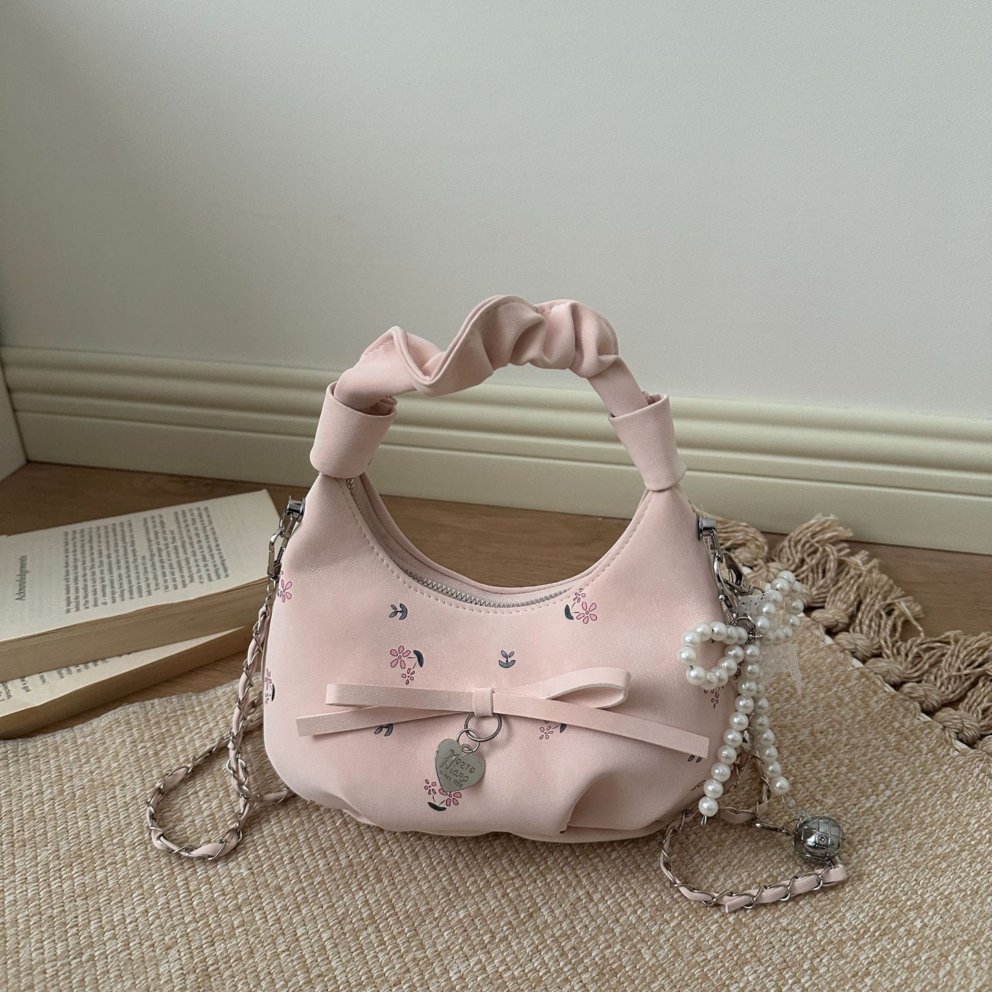 Korean Fashion Pleated Floral Print Crossbody Bag with Pearl Heart Charm for Women