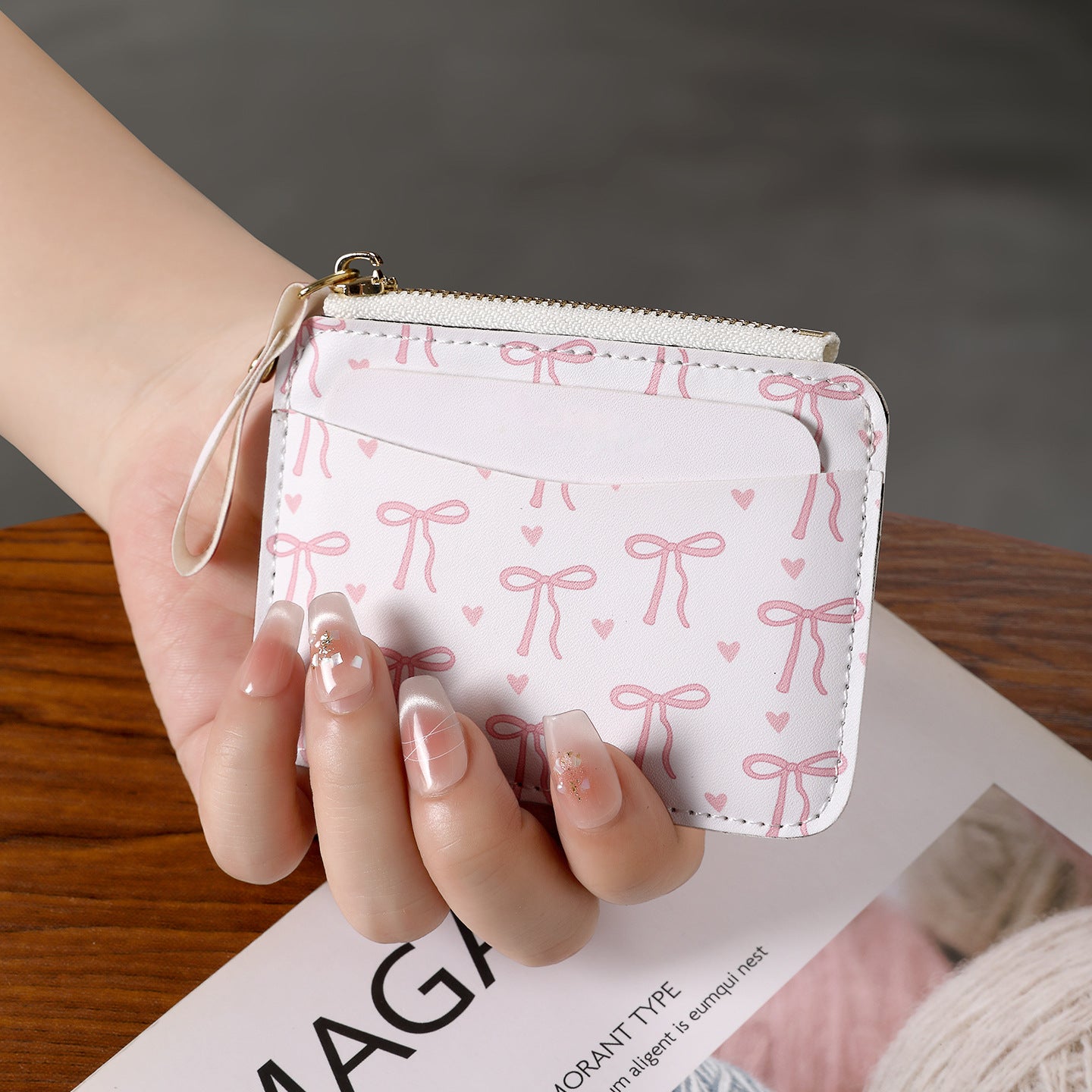 Cute Bow Pattern Mini Wallet for Women, Compact Card Holder with Multiple Slots, Stylish Daily Accessory
