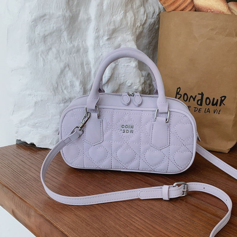 Elegant Quilted Crossbody Bag with Pearl Charm for Women, Fashionable Daily Use Handbag with Zipper Closure and Adjustable Strap