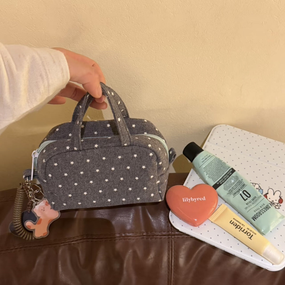 Cute Star Pattern Mini Tote Bag for Cosmetics, Travel Essentials and Daily Use - Stylish and Practical Storage Solution