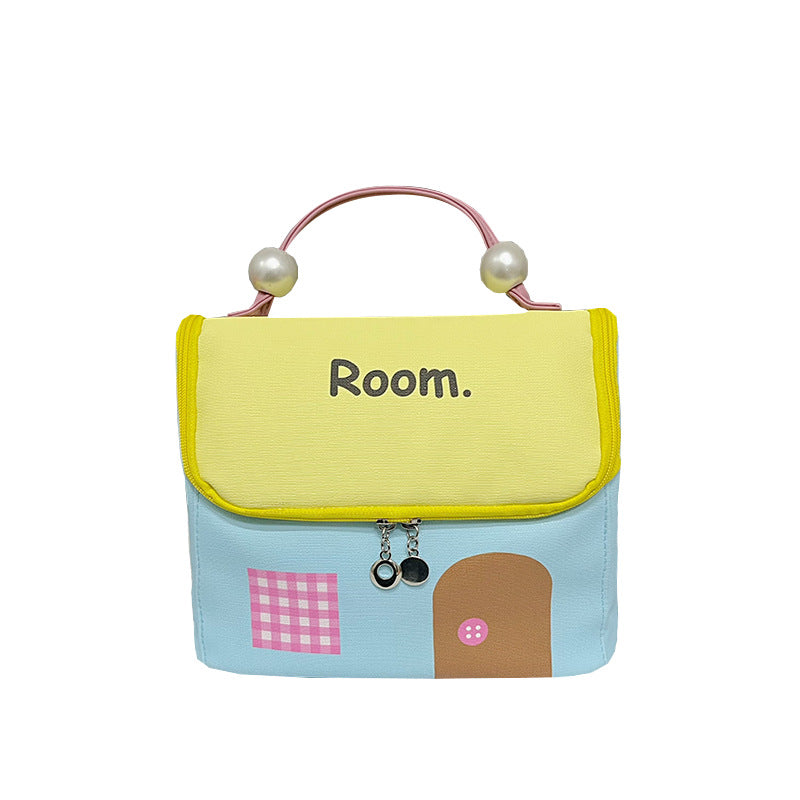 Cute Hello Kitty House-Shaped Makeup Bag with Large Capacity, Waterproof and Organized Compartments for Girls