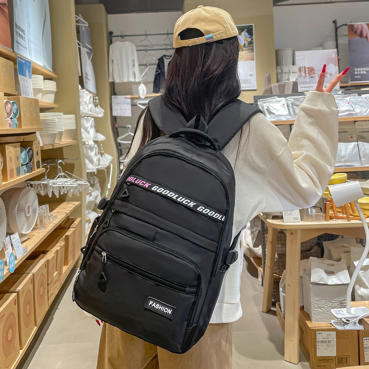 Fashionable Backpack for Girls with Large Capacity, Breathable Design and Padded Shoulder Straps for School Use