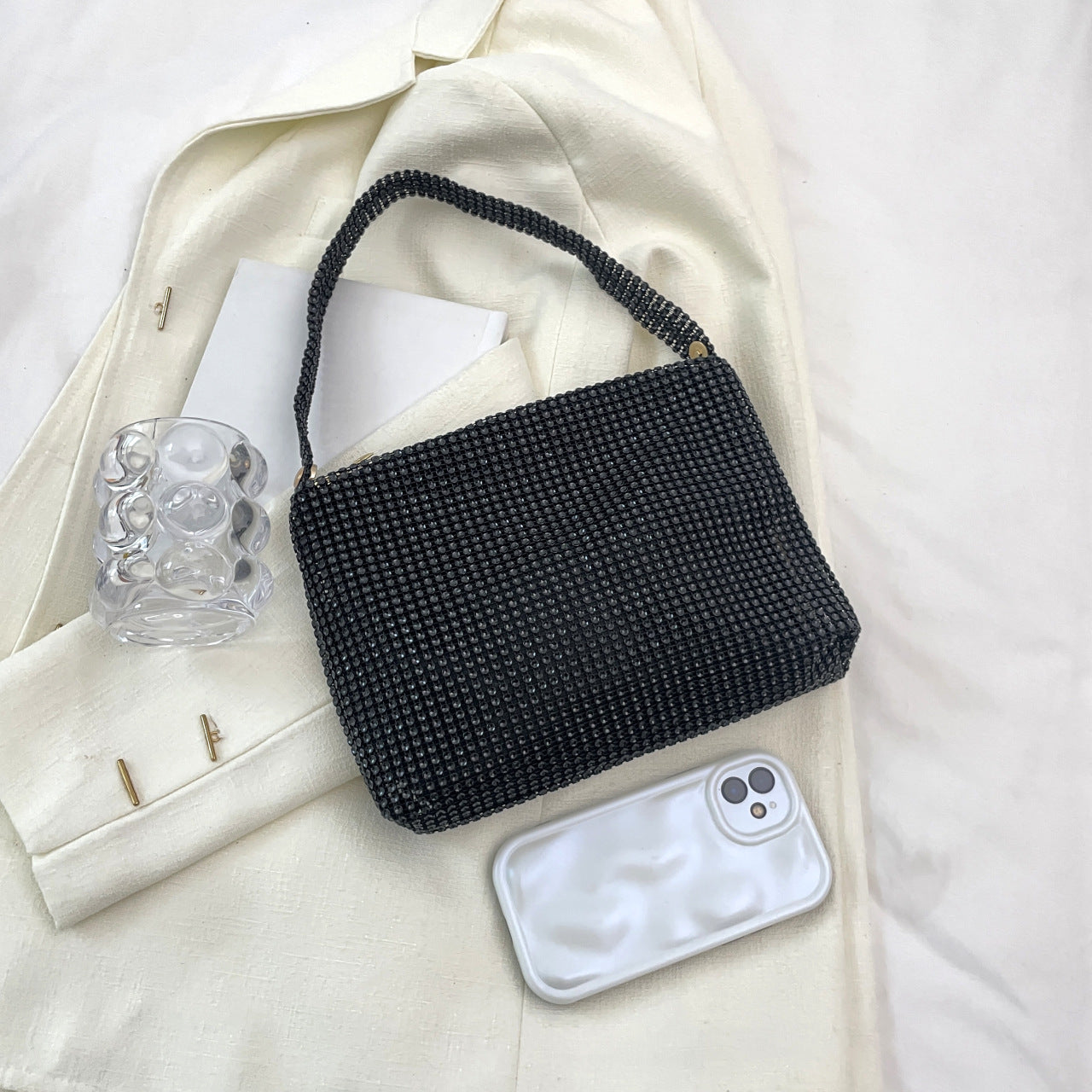 Chic Korean-Style Crossbody Bag with Rhinestone Detailing and Chain Strap for Everyday Fashion