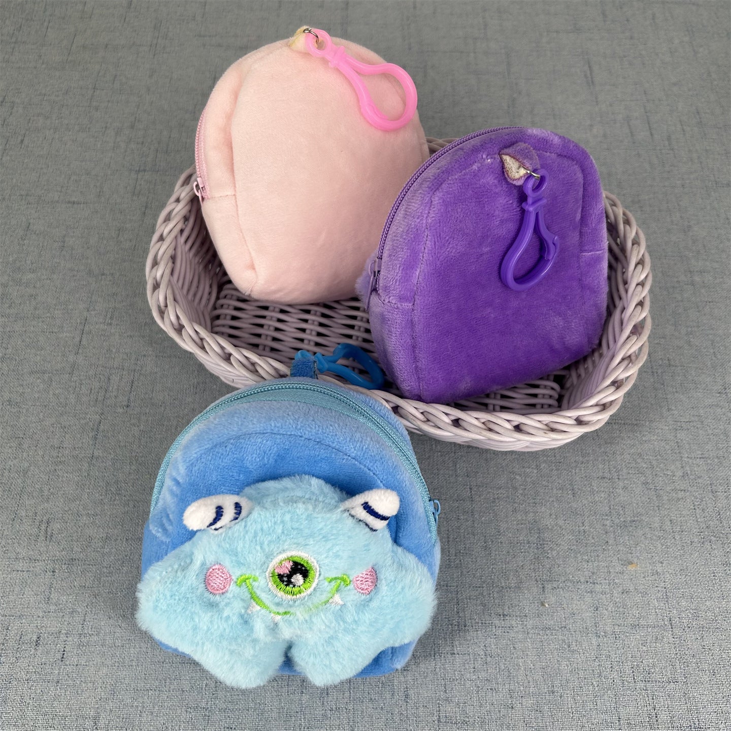 Women's Wallet Super Cute Plush Single-Eye Monster Coin Purse, Embroidered Expression Cute, Can Be Used as Ornaments for Daily Matching