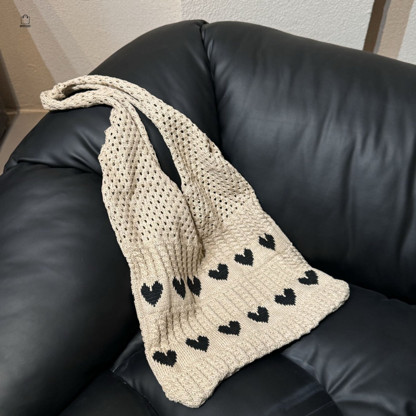 Women's Shoulder Bag Love Pattern Knitted Tote Bag Soft Handmade Shoulder Bag Daily Matching Fashion Tote Bag