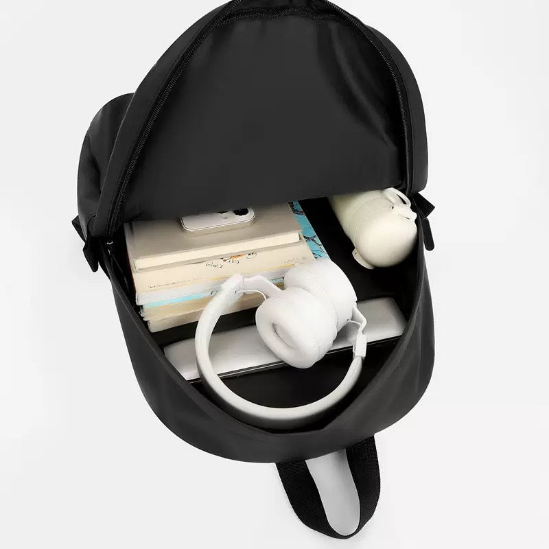 Lightweight Business Backpack for Men and Women with 16-inch Laptop Compartment, Breathable Design and Padded Shoulder Straps