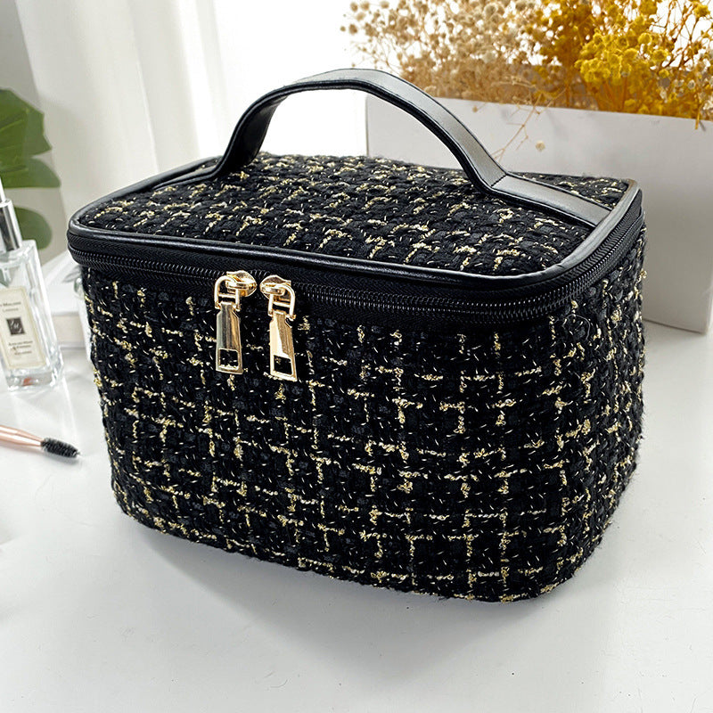 Chic Tweed Cosmetic Bag with Zipper Closure - Large Capacity Portable Makeup Organizer for Travel and Daily Use