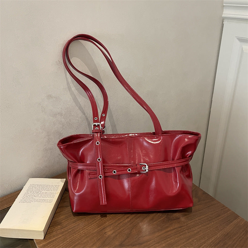 Retro Exquisite Tote Bag Large Capacity Commuter Shoulder Bag Everyday Joker Street Fashion