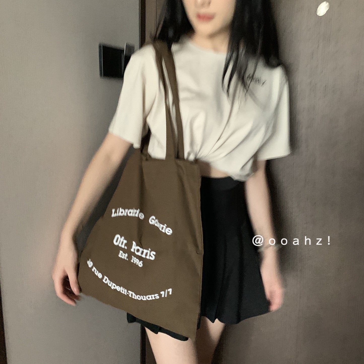 Paris Bookstore Style Letter Tote Bag Simple French Design Everyday Joker Practical Shoulder Bag