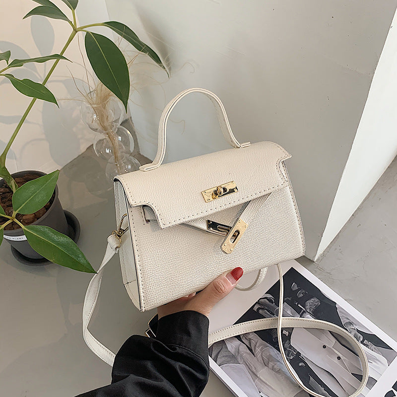 Handbag for Women Spring and Autumn New Twist Lock Fashion Trends Trendy Crossbody Bag