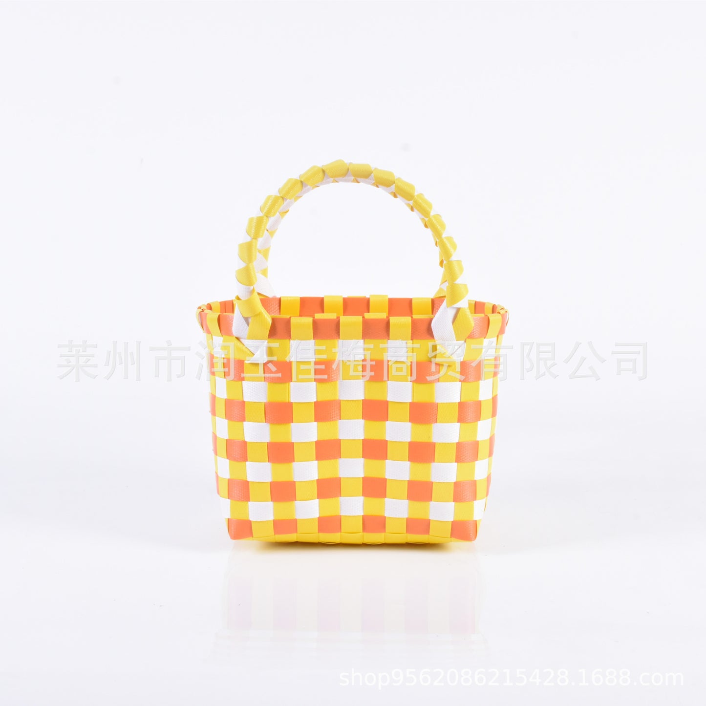Handwoven Checkerboard Tote Bag for Women, Fashionable Beach & Daily Use, Soft PVC Material with Open Top and Inner Pockets